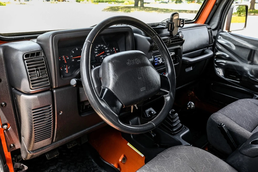 2002 Jeep TJ Wrangler - Image 4 of 31