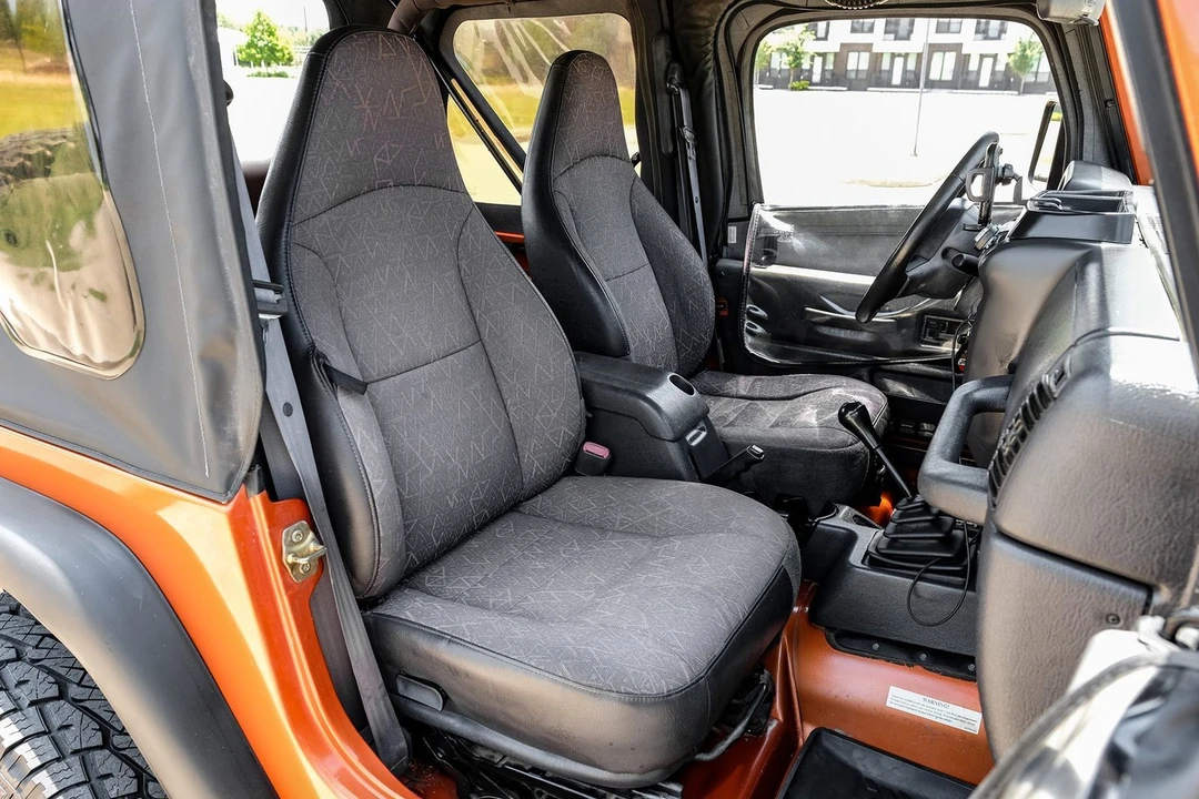 2002 Jeep TJ Wrangler - Image 27 of 31