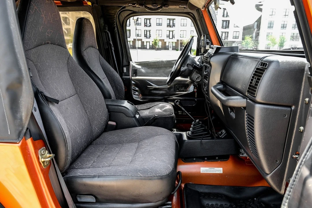 2002 Jeep TJ Wrangler - Image 26 of 31