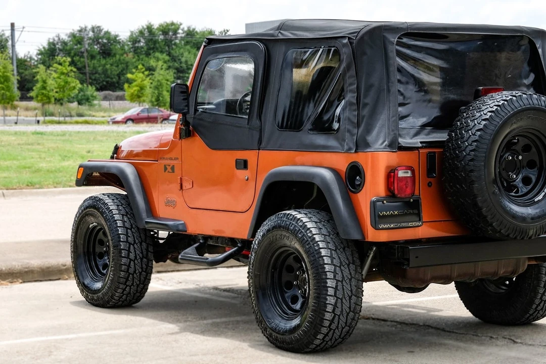 2002 Jeep TJ Wrangler - Image 13 of 31