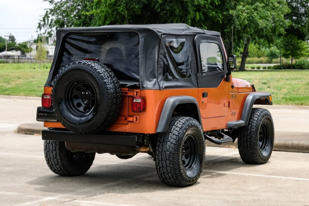 2002 Jeep TJ Wrangler - Image 10 of 31