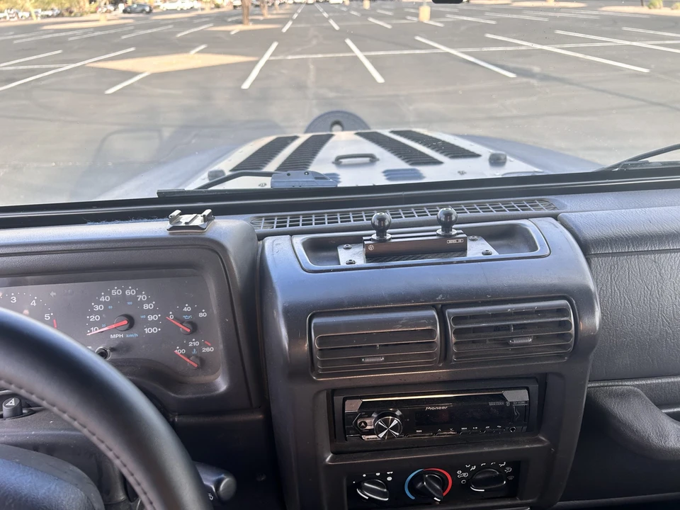 2002 Jeep TJ Wrangler - Image 31 of 31