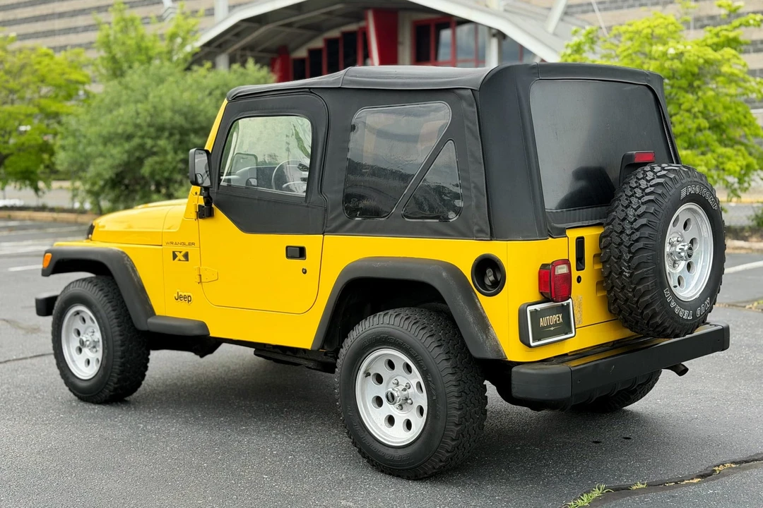 2002 Jeep TJ Wrangler - Image 22 of 31