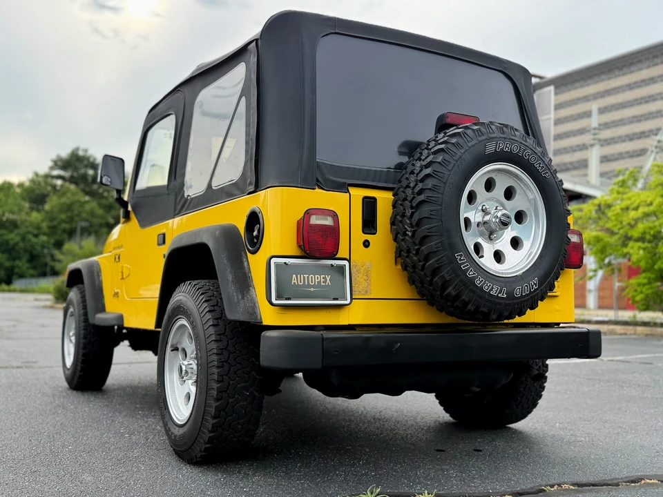 2002 Jeep TJ Wrangler - Image 21 of 31