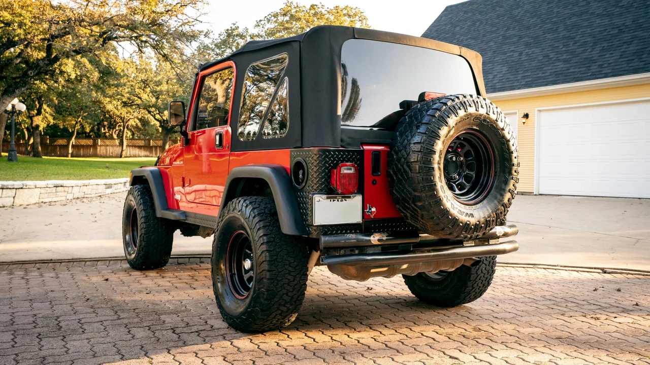 2002 Jeep TJ Wrangler - Image 7 of 31