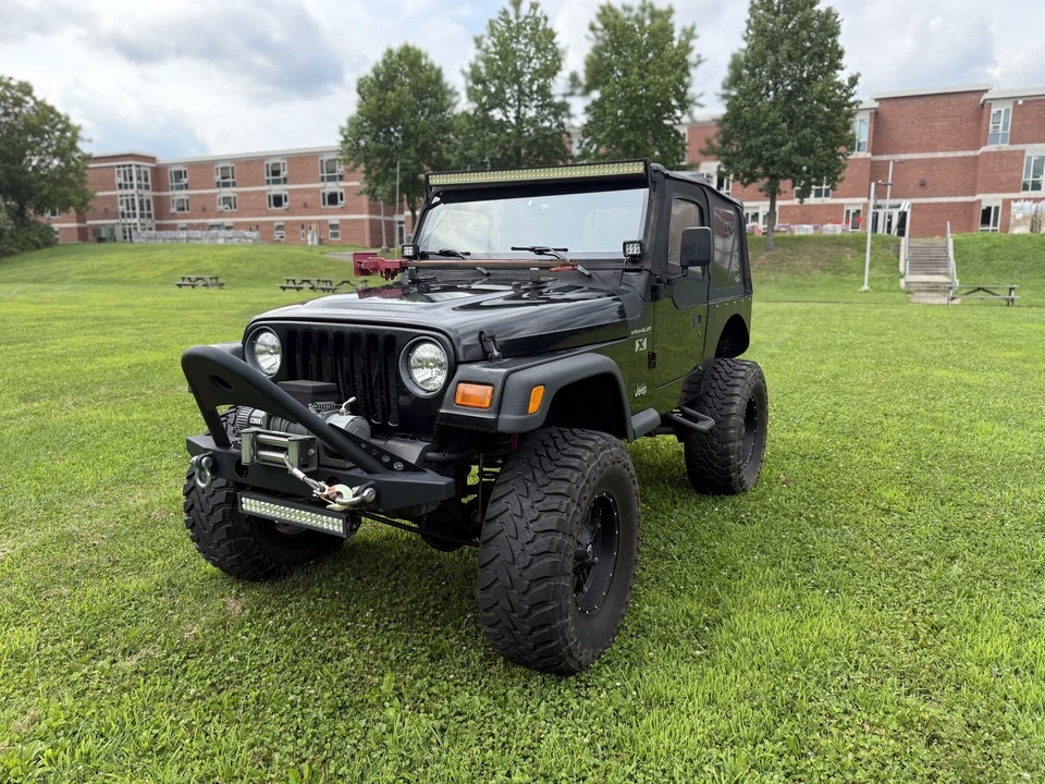 2002 Jeep TJ Wrangler - Image 3 of 31
