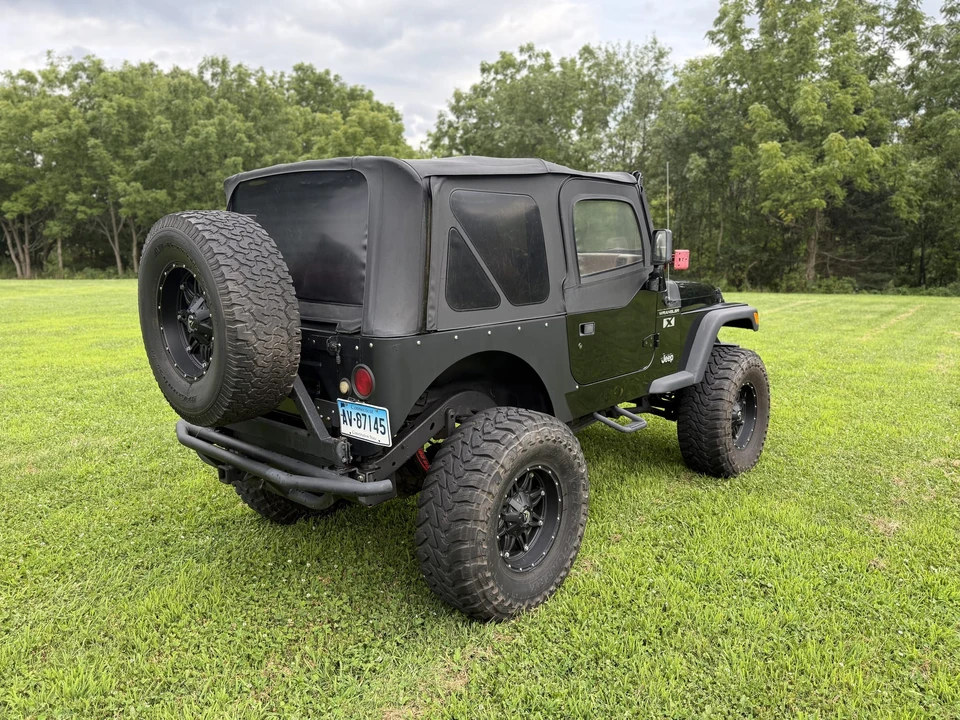 2002 Jeep TJ Wrangler - Image 11 of 31