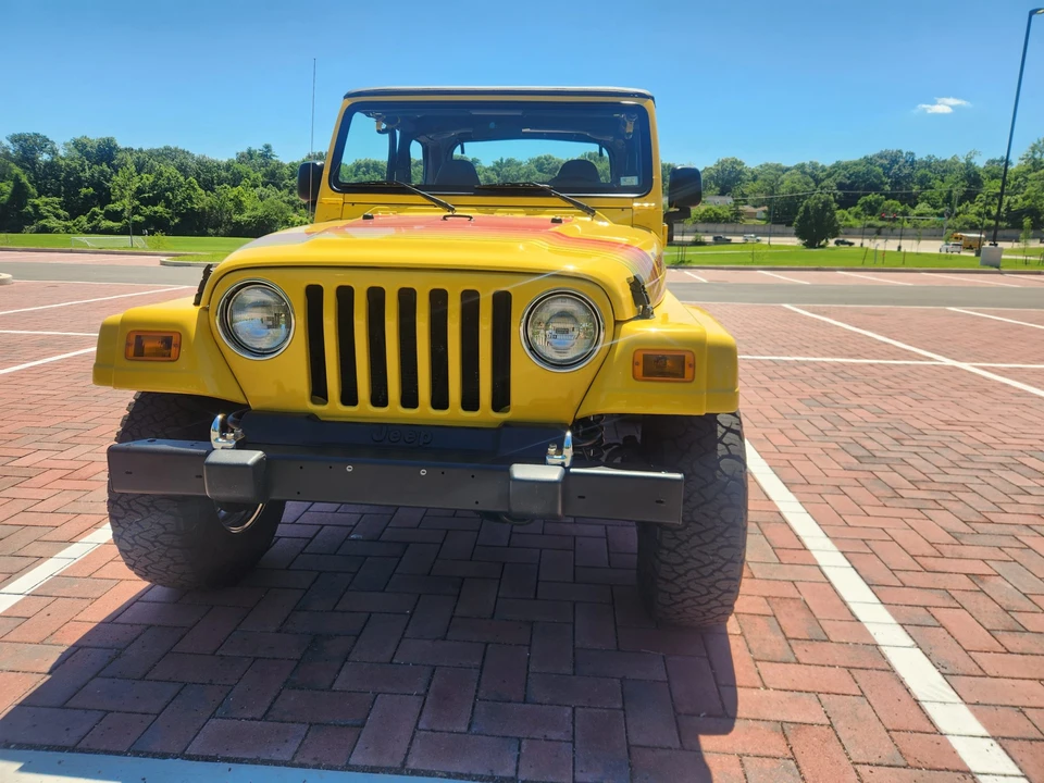 2002 Jeep TJ Wrangler - Image 29 of 31
