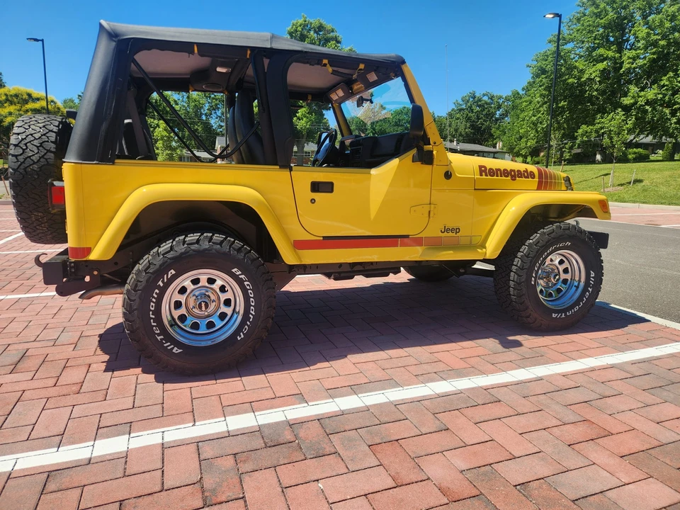 2002 Jeep TJ Wrangler - Image 24 of 31