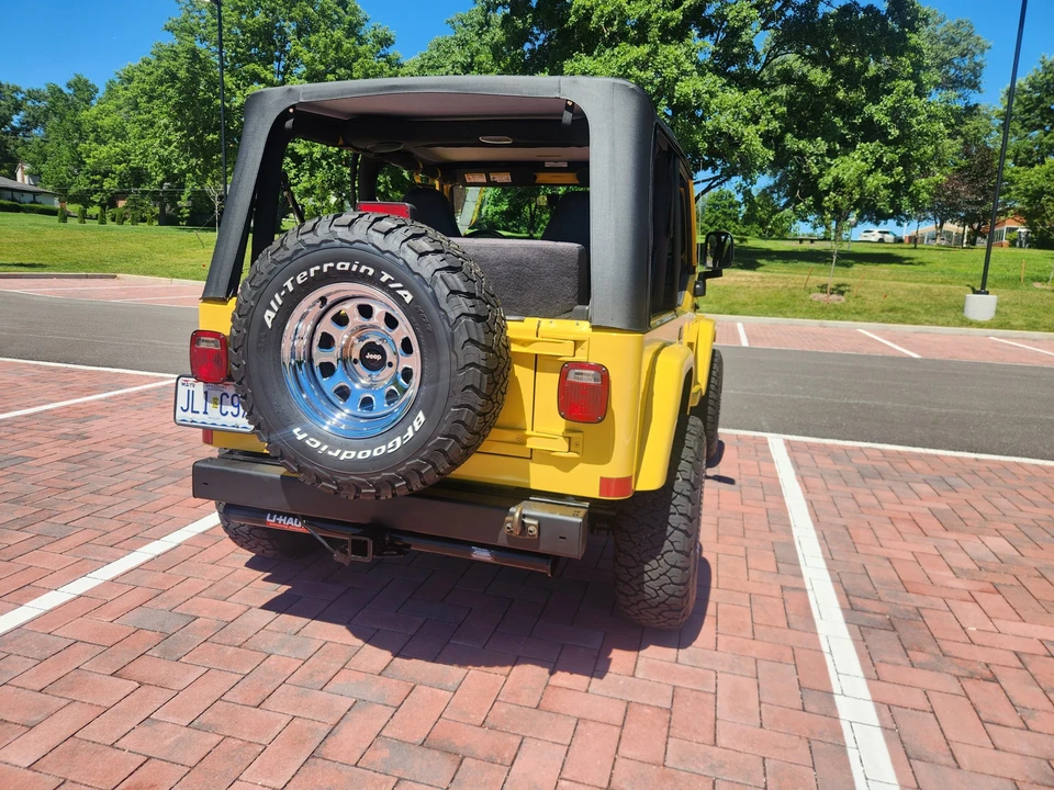 2002 Jeep TJ Wrangler - Image 16 of 31