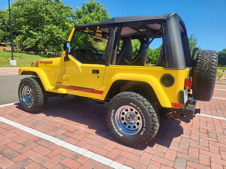 2002 Jeep TJ Wrangler - Image 11 of 31