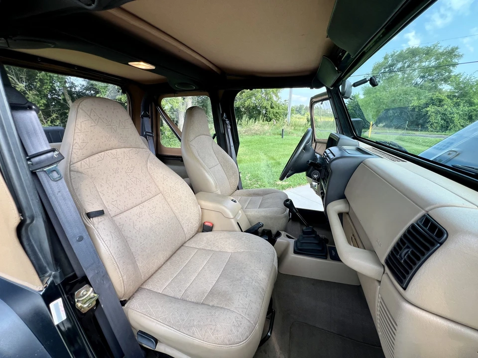 2002 Jeep TJ Wrangler - Image 30 of 31