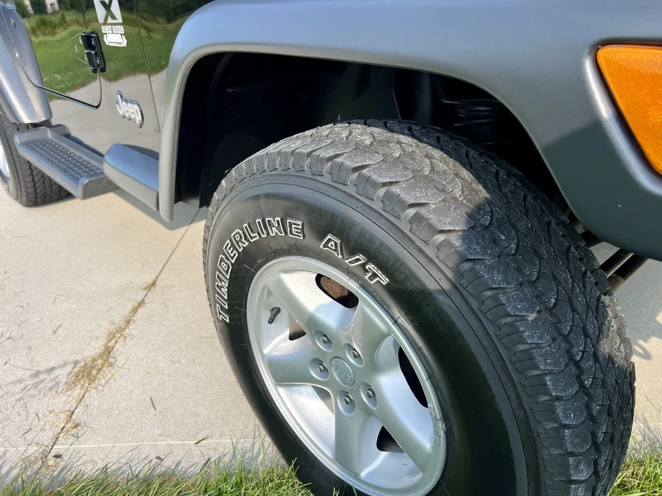 2002 Jeep TJ Wrangler - Image 22 of 31