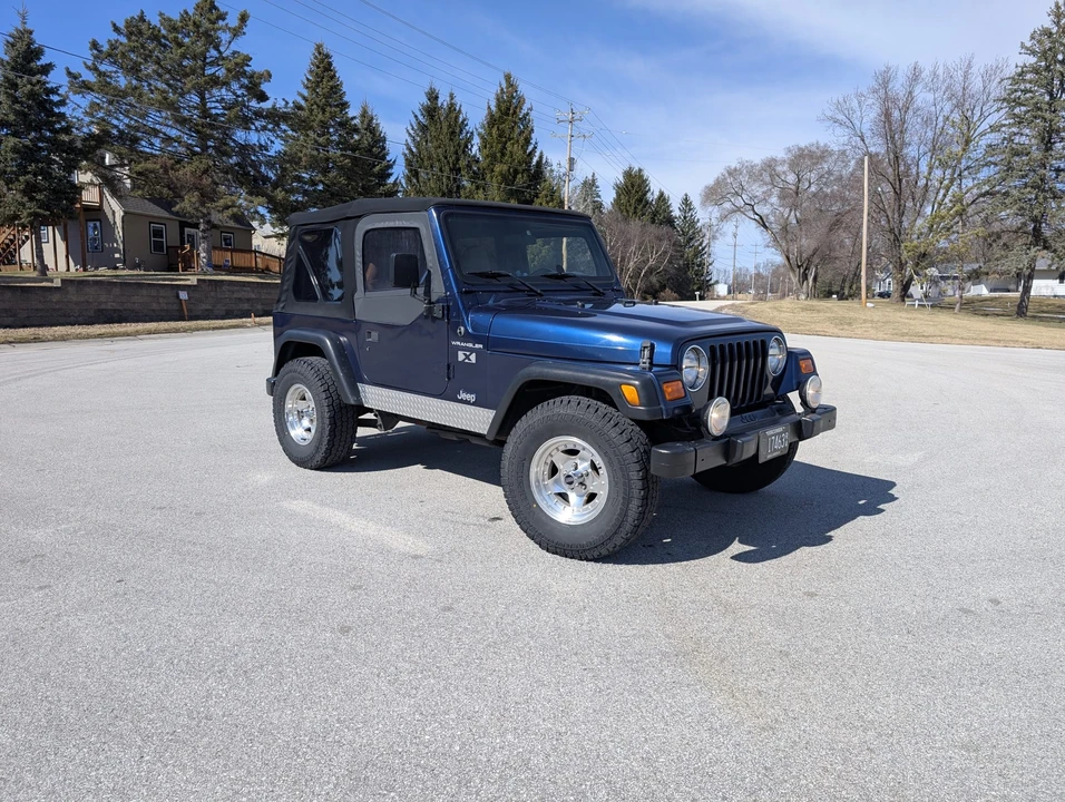 2002 Jeep TJ Wrangler - Image 18 of 31