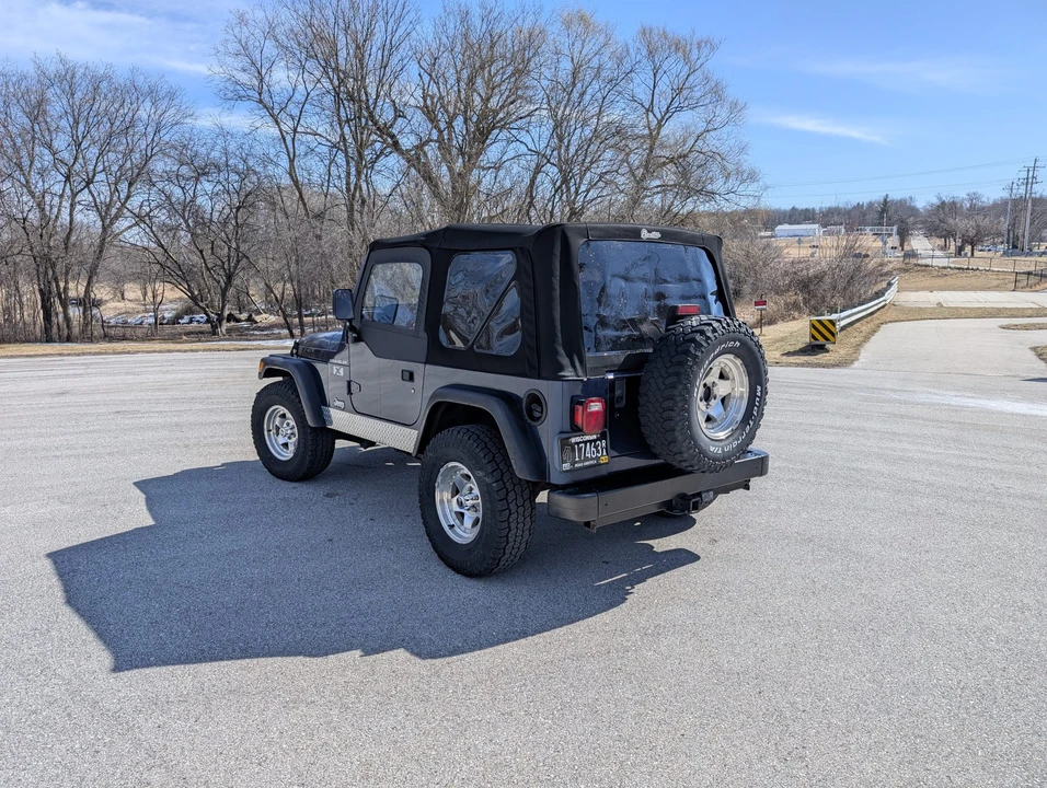 2002 Jeep TJ Wrangler - Image 22 of 31