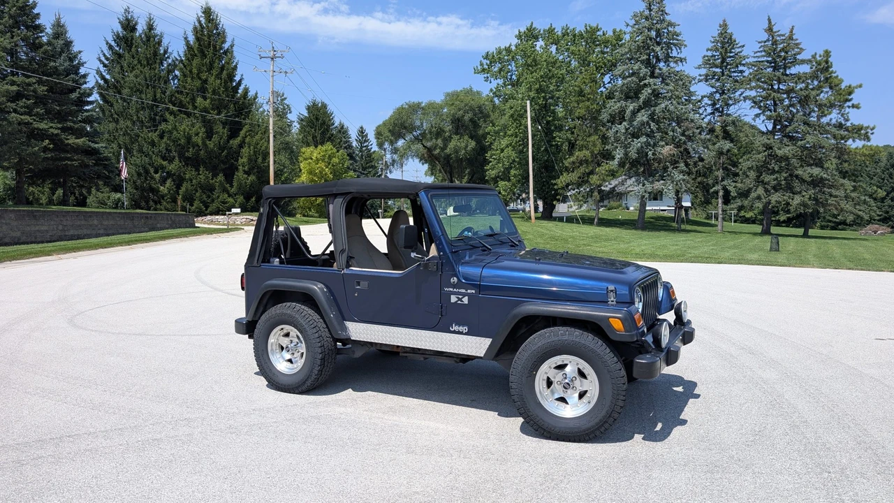 2002 Jeep TJ Wrangler - Image 12 of 31