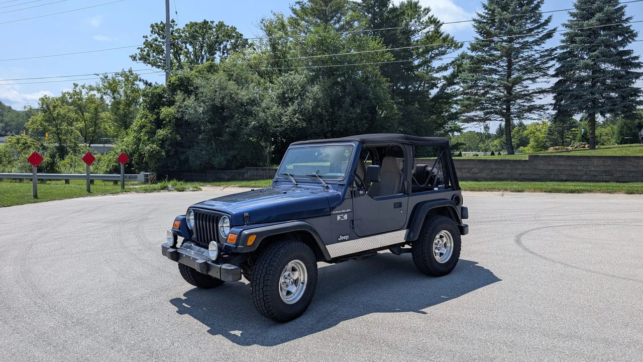 2002 Jeep TJ Wrangler - Image 10 of 31