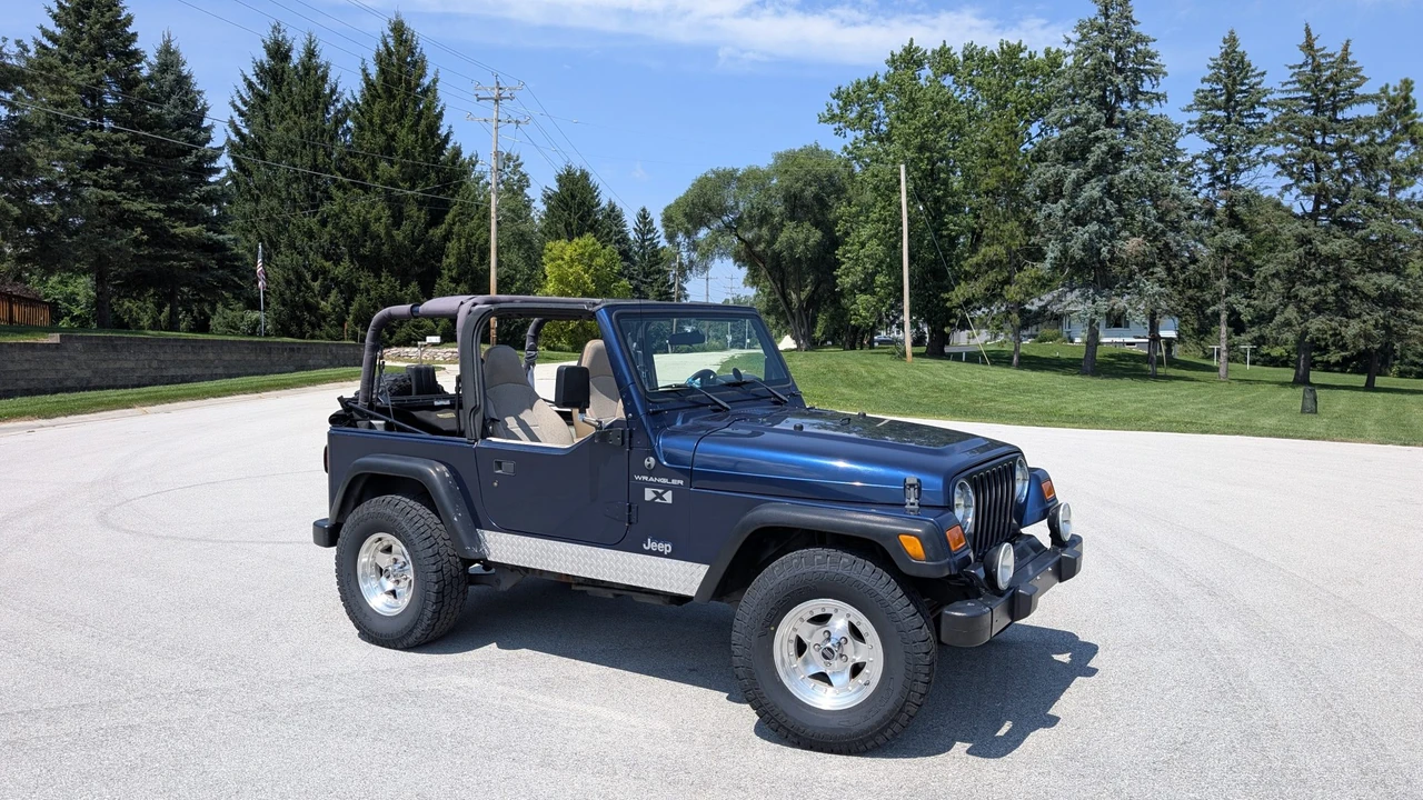 2002 Jeep TJ Wrangler - Image 5 of 31
