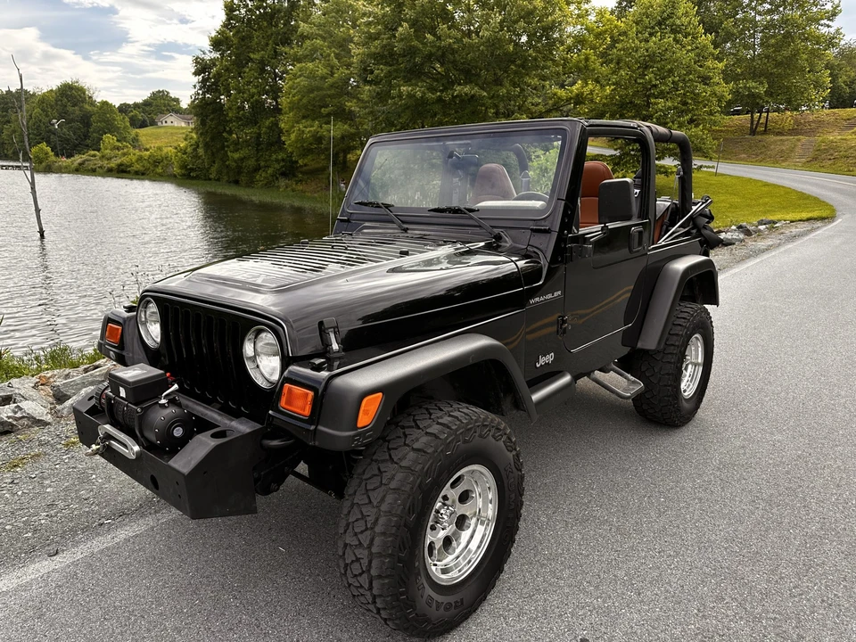 2002 Jeep TJ Wrangler - Image 21 of 31