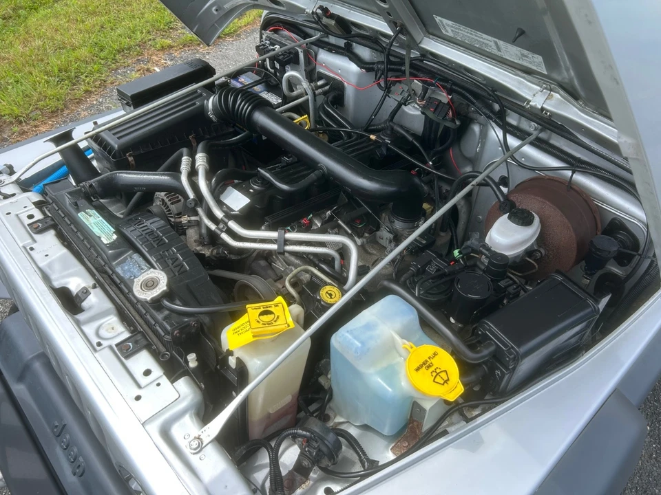 2002 Jeep TJ Wrangler - Image 21 of 28