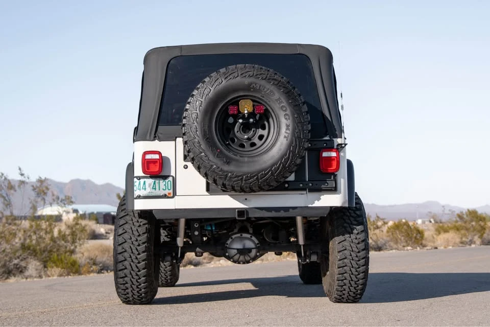 2002 Jeep TJ Wrangler - Image 5 of 10