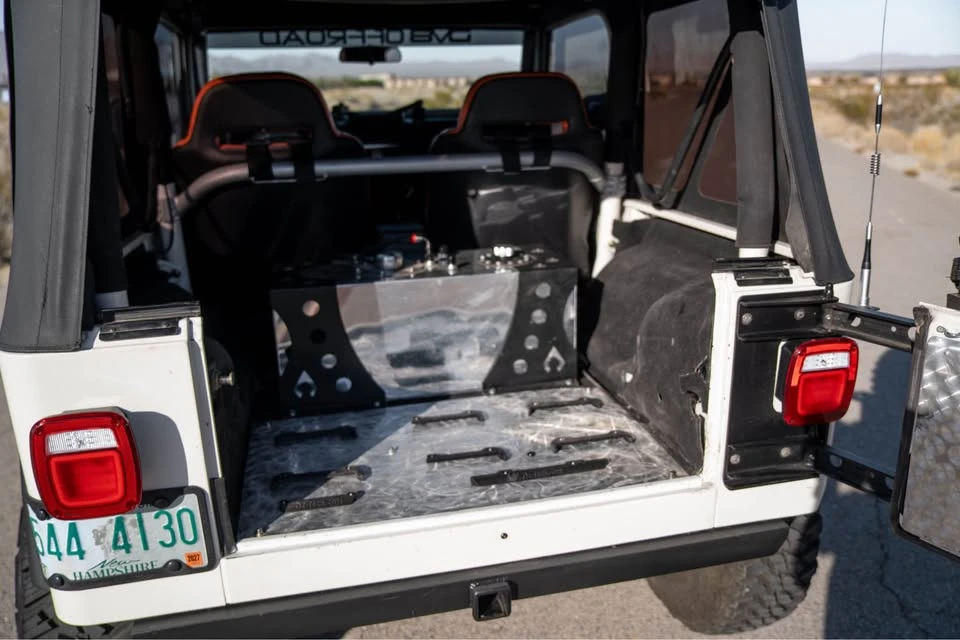 2002 Jeep TJ Wrangler - Image 9 of 10