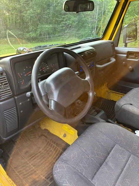 2002 Jeep TJ Wrangler - Image 2 of 4