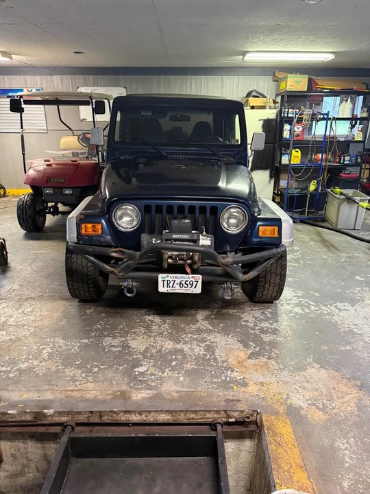 2002 Jeep TJ Wrangler - Image 3 of 4