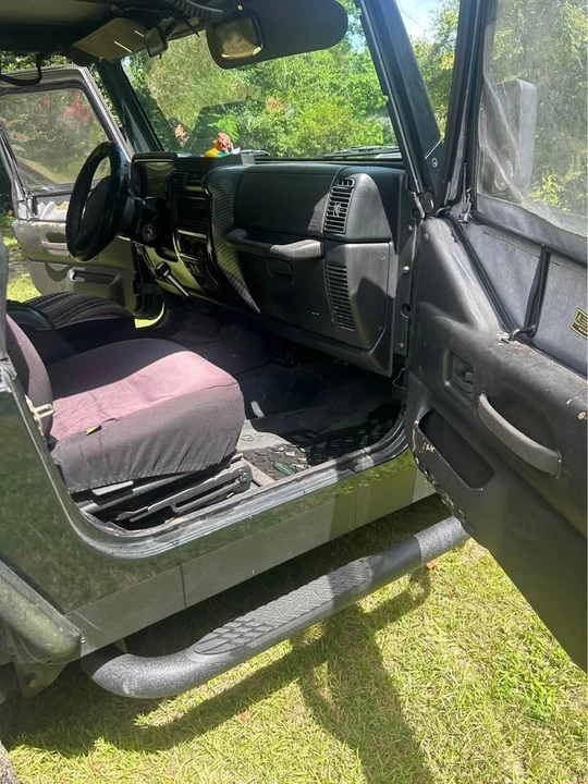 2002 Jeep TJ Wrangler - Image 2 of 10