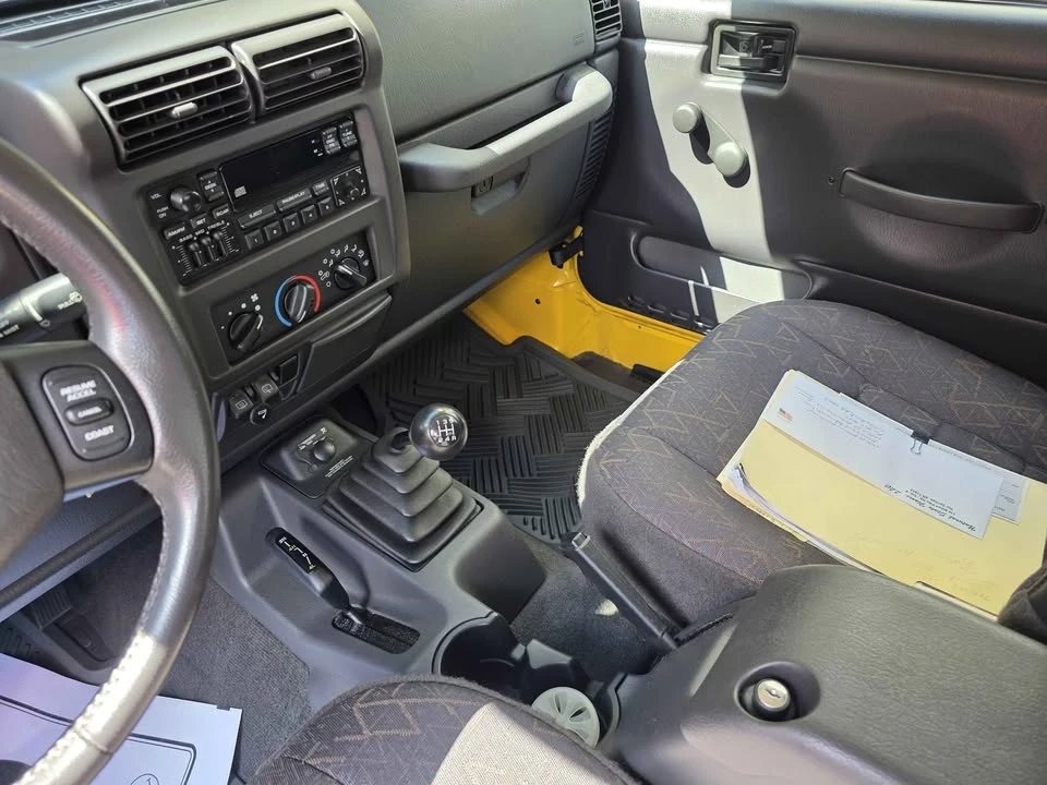 2002 Jeep TJ Wrangler - Image 13 of 20