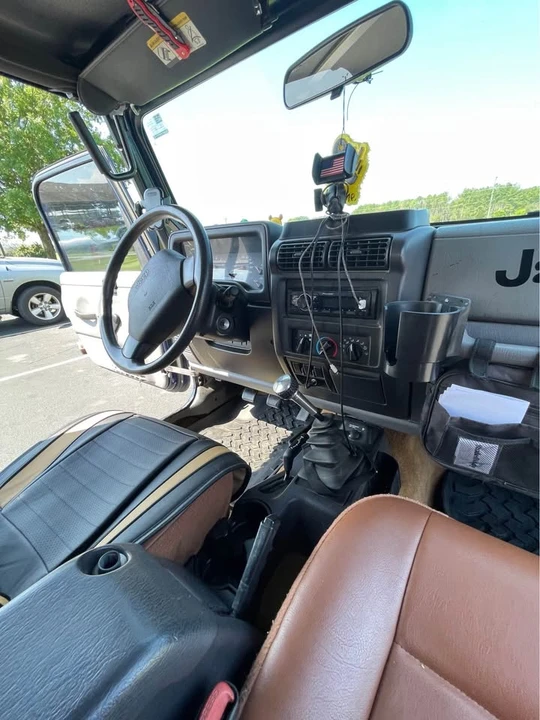 2002 Jeep TJ Wrangler - Image 9 of 16