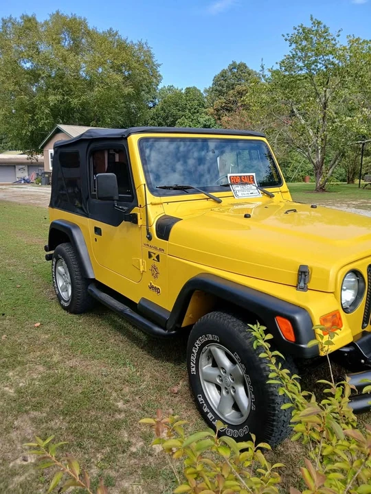 2002 Jeep TJ Wrangler - Image 2 of 19