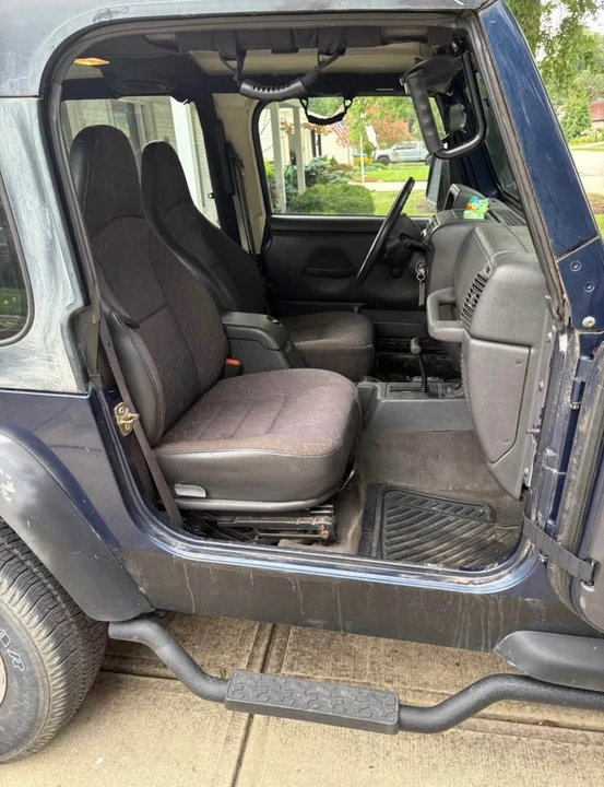 2002 Jeep TJ Wrangler - Image 2 of 8