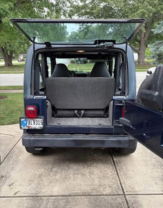 2002 Jeep TJ Wrangler - Image 4 of 8