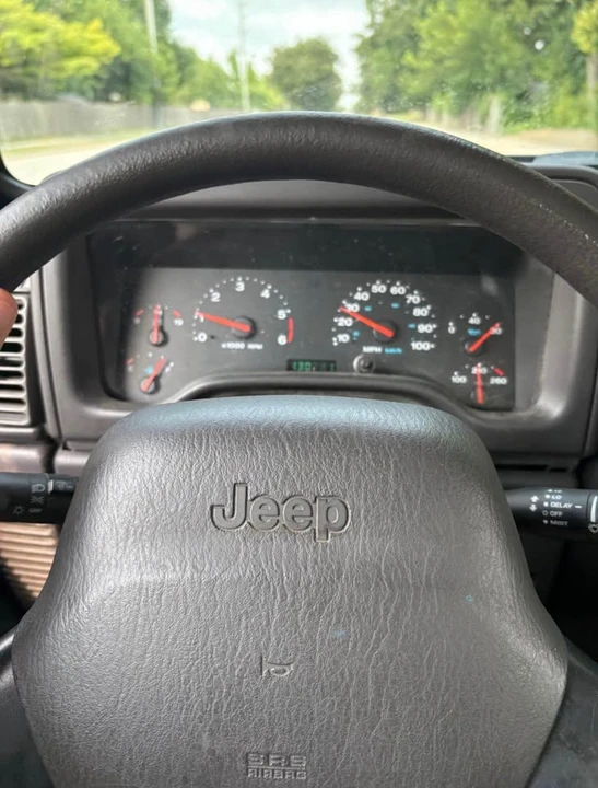 2002 Jeep TJ Wrangler - Image 5 of 8
