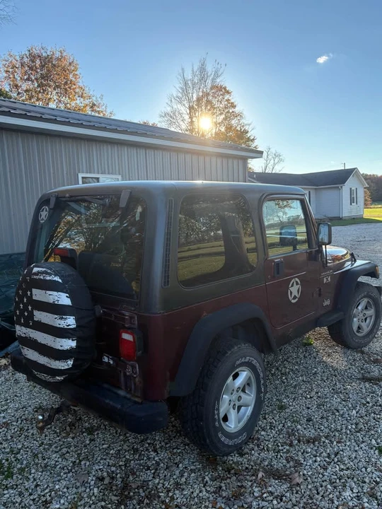2002 Jeep TJ Wrangler - Image 3 of 10