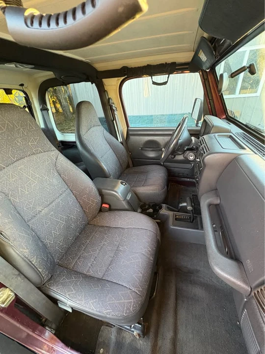 2002 Jeep TJ Wrangler - Image 6 of 10