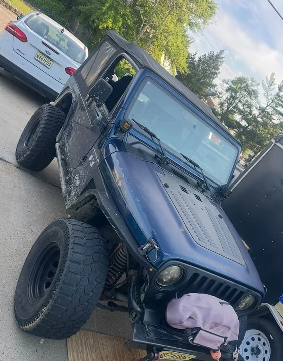 2002 Jeep TJ Wrangler - Image 3 of 4