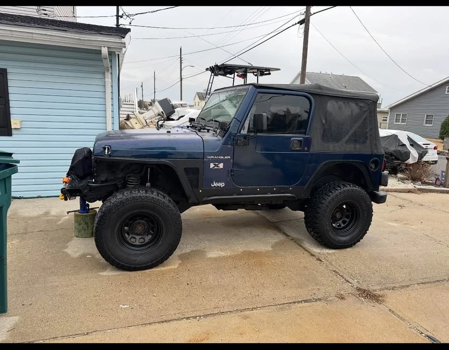 2002 Jeep TJ Wrangler - Image 2 of 4