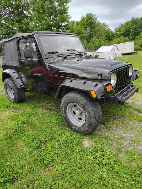 2002 Jeep TJ Wrangler - Image 3 of 3