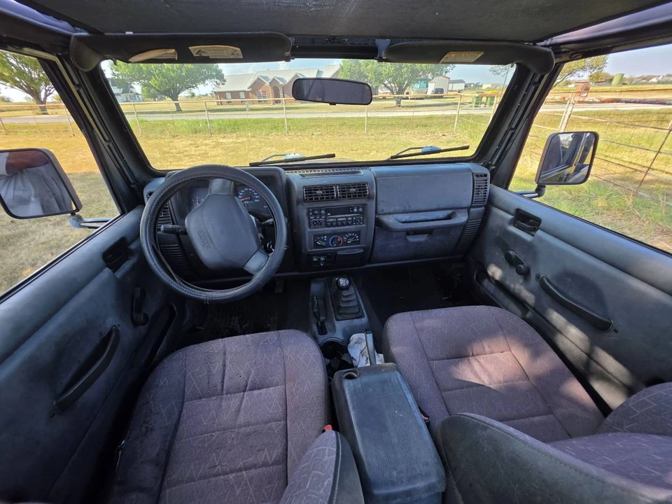 2002 Jeep TJ Wrangler - Image 10 of 13