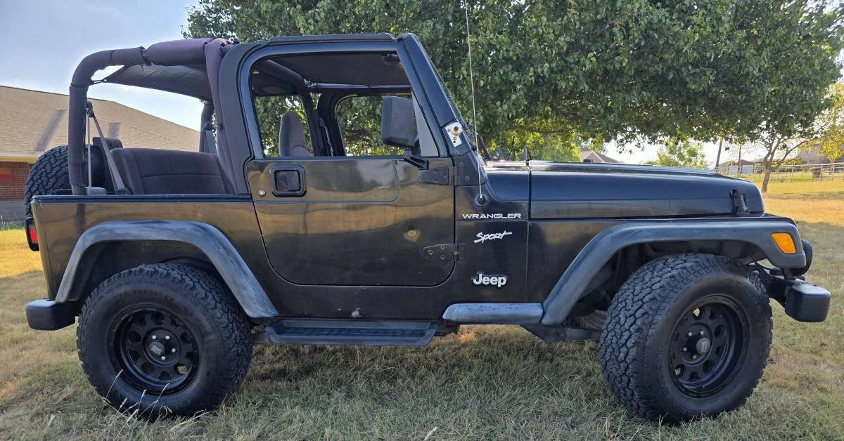 2002 Jeep TJ Wrangler - Image 5 of 13