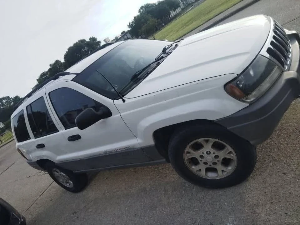 2002 Jeep XJ Cherokee - Image 2 of 3