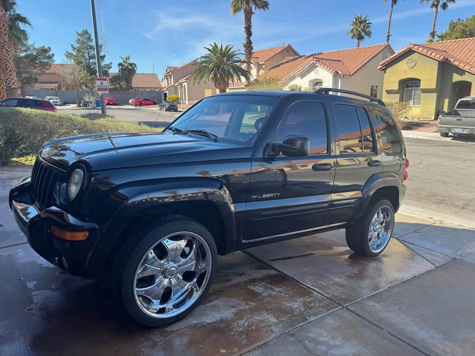 2002 Jeep KJ Liberty - Image 6 of 11