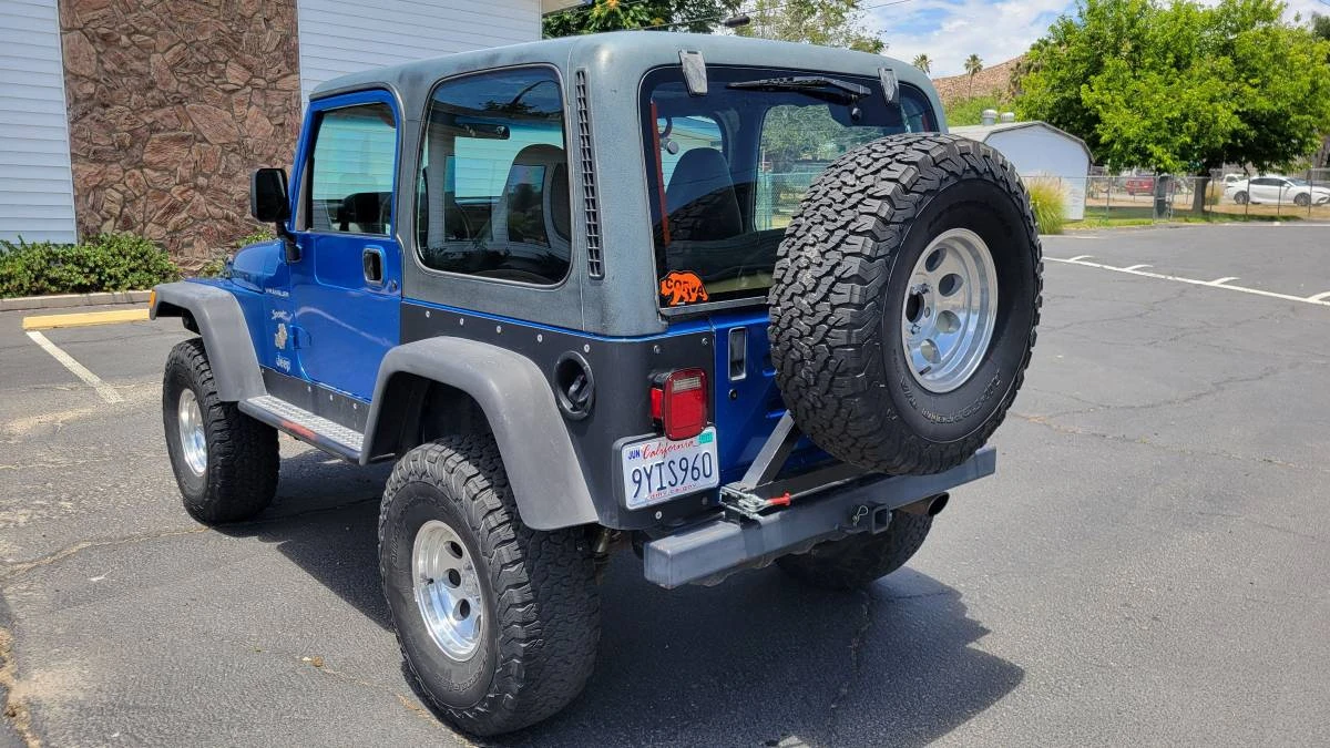 2002 Jeep TJ Wrangler - Image 10 of 20