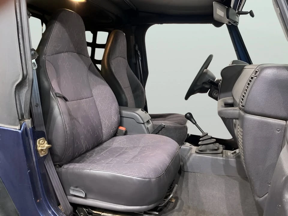 2002 Jeep TJ Wrangler - Image 10 of 16