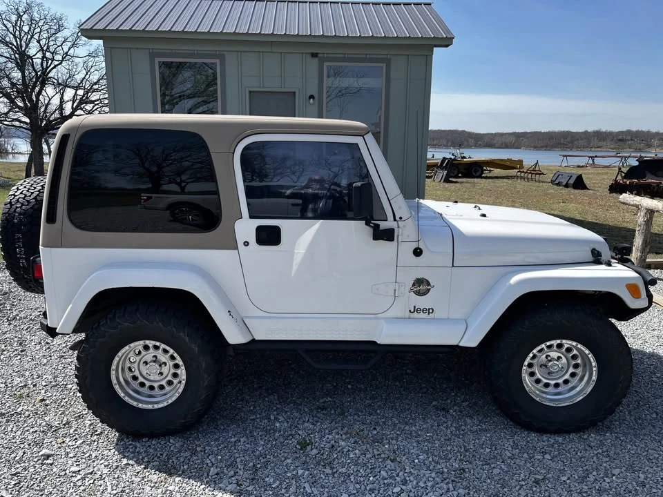 2002 Jeep TJ Wrangler - Image 2 of 9