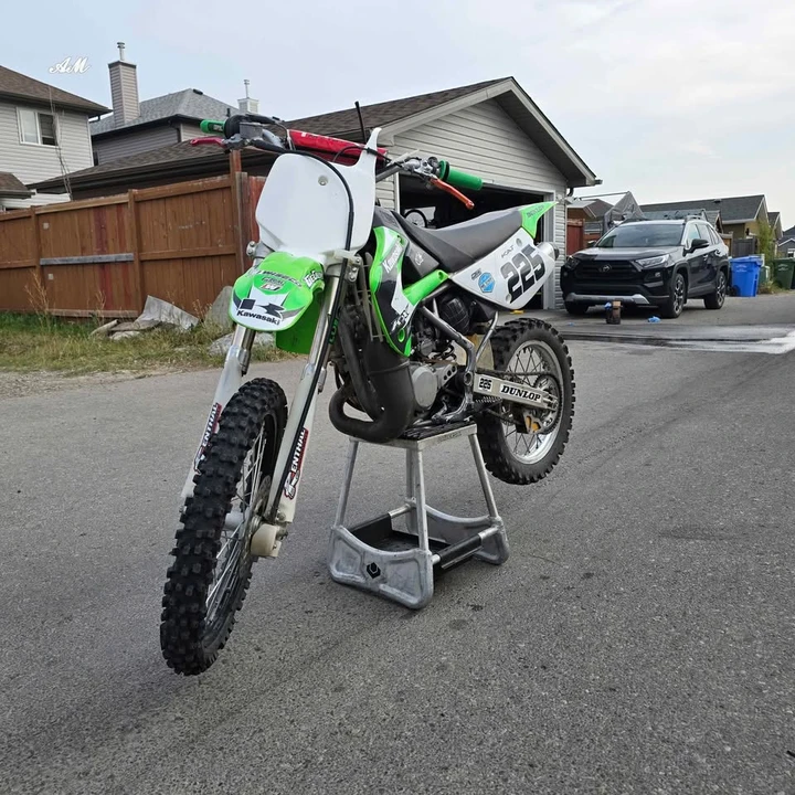 2002 Kawasaki KX - Image 2 of 4
