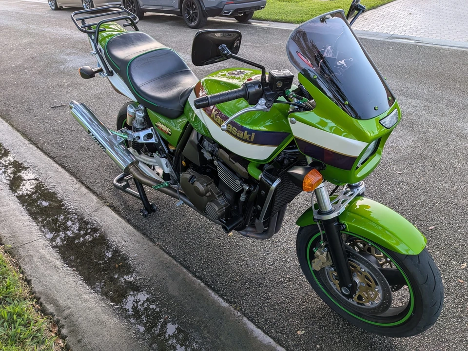 2002 Kawasaki ZRX1200 - Image 8 of 31