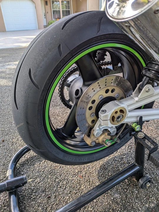 2002 Kawasaki ZRX1200 - Image 29 of 31